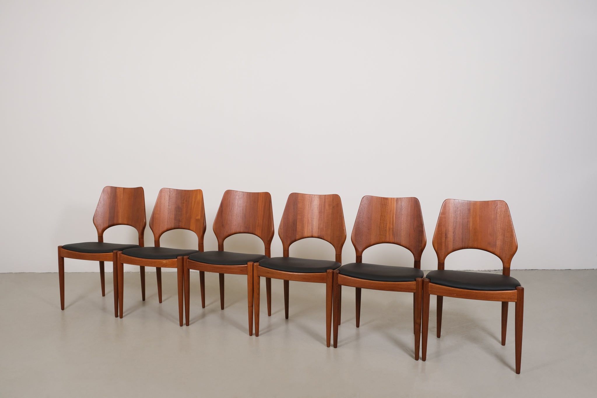 Arne Hovmand Olsen teak chairs - set of 6