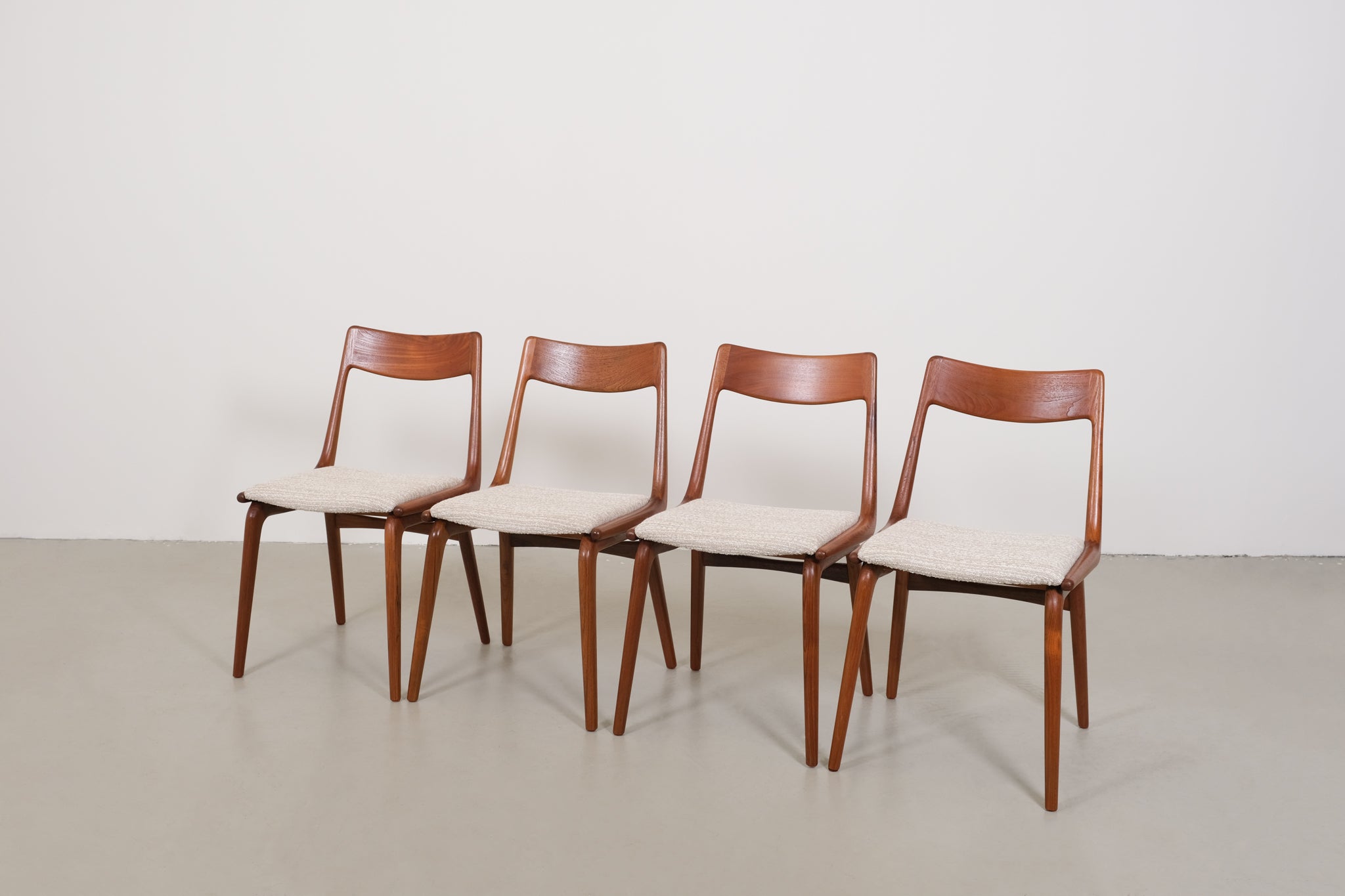 Set of Boomerang chairs by Alfred Christensen - set of 4