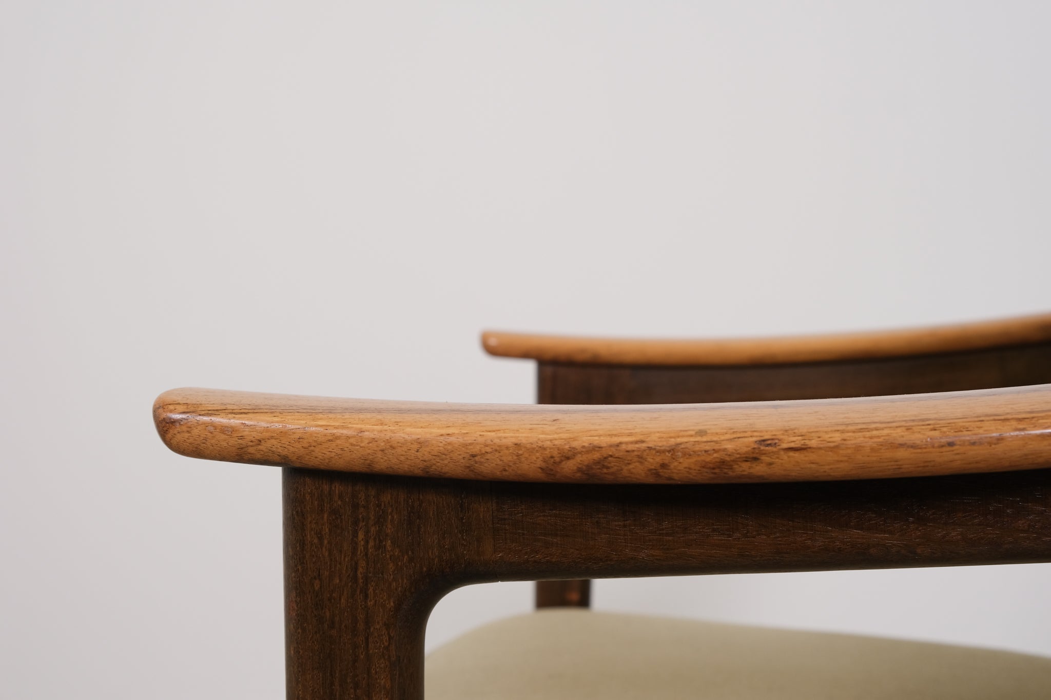 Erik Kirkegaard for Hong Stolefabrik chairs