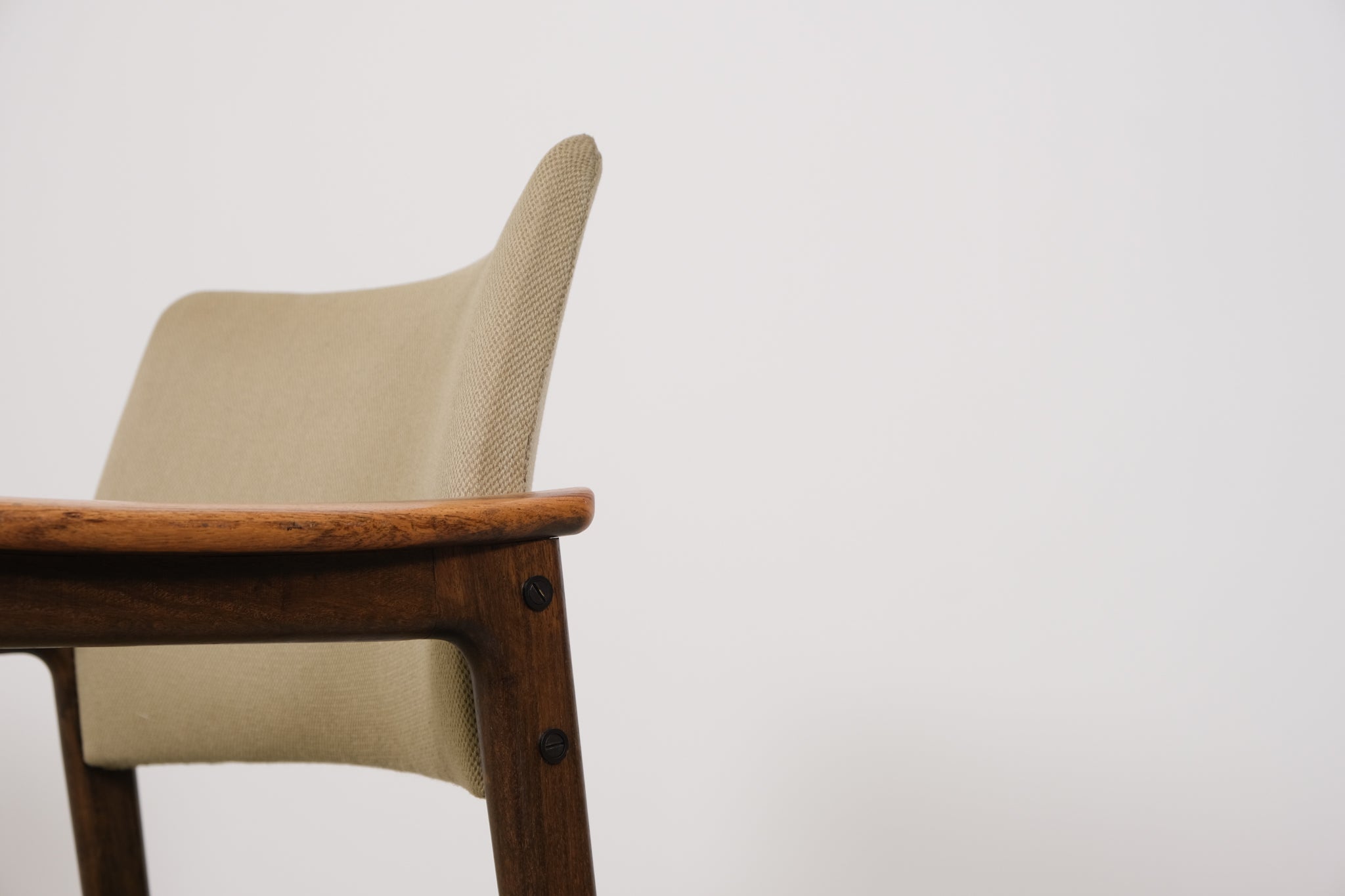 Erik Kirkegaard for Hong Stolefabrik chairs