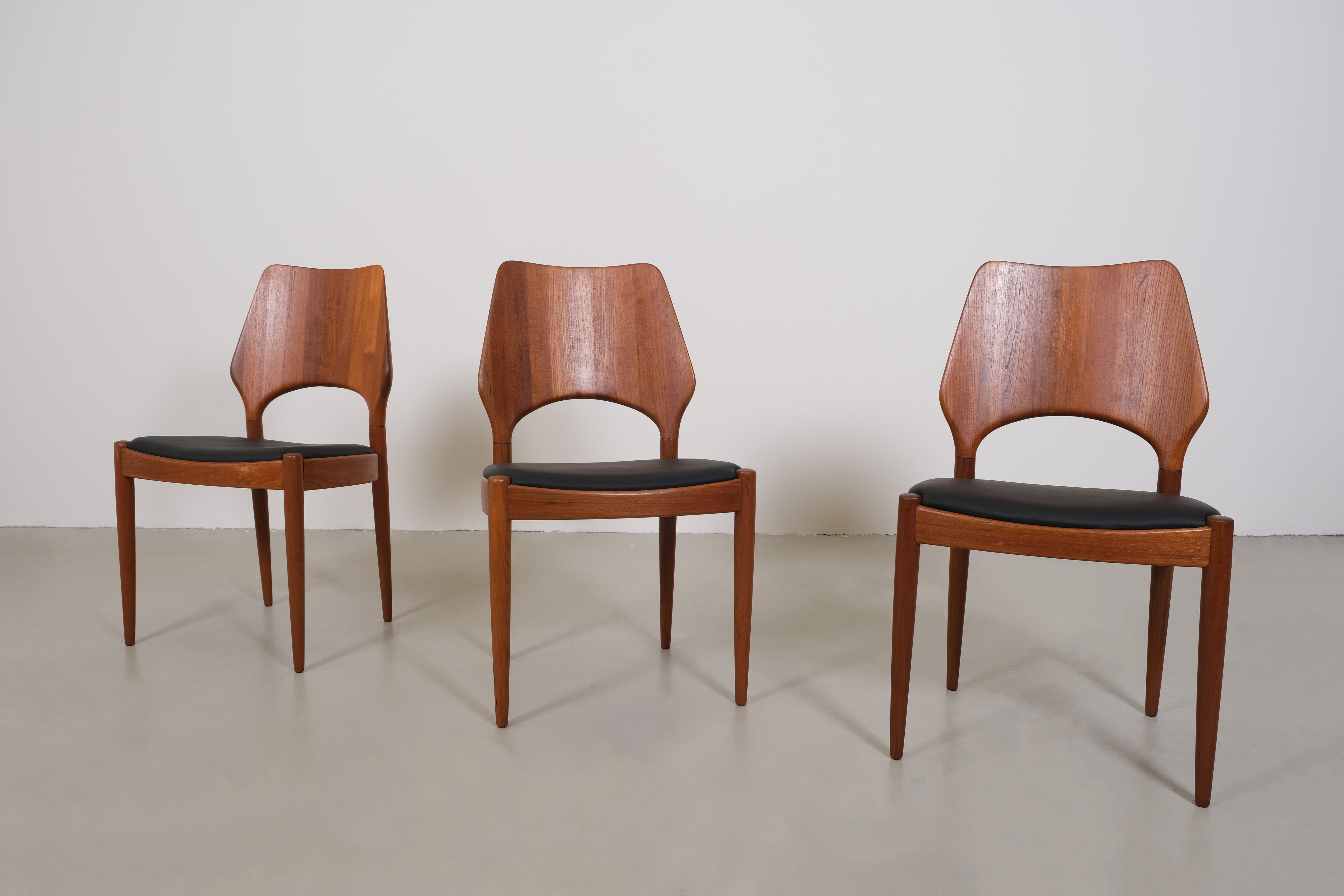 Arne Hovmand Olsen teak chairs - set of 6