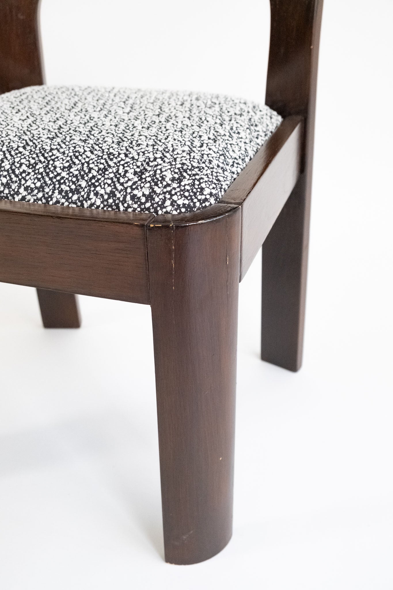 Brutalist eetset met 6 stoelen