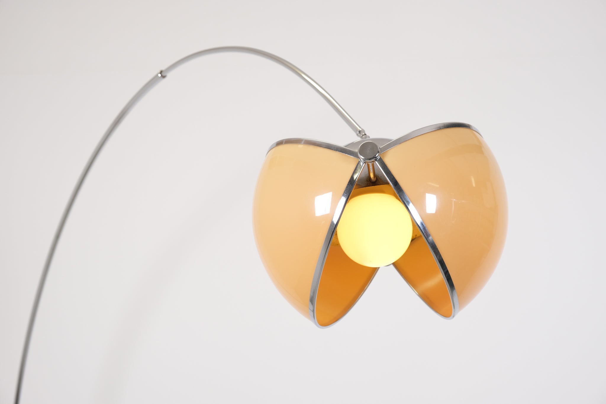 'Pac Man' Arc floor lamp by Superstudio for Poltronova