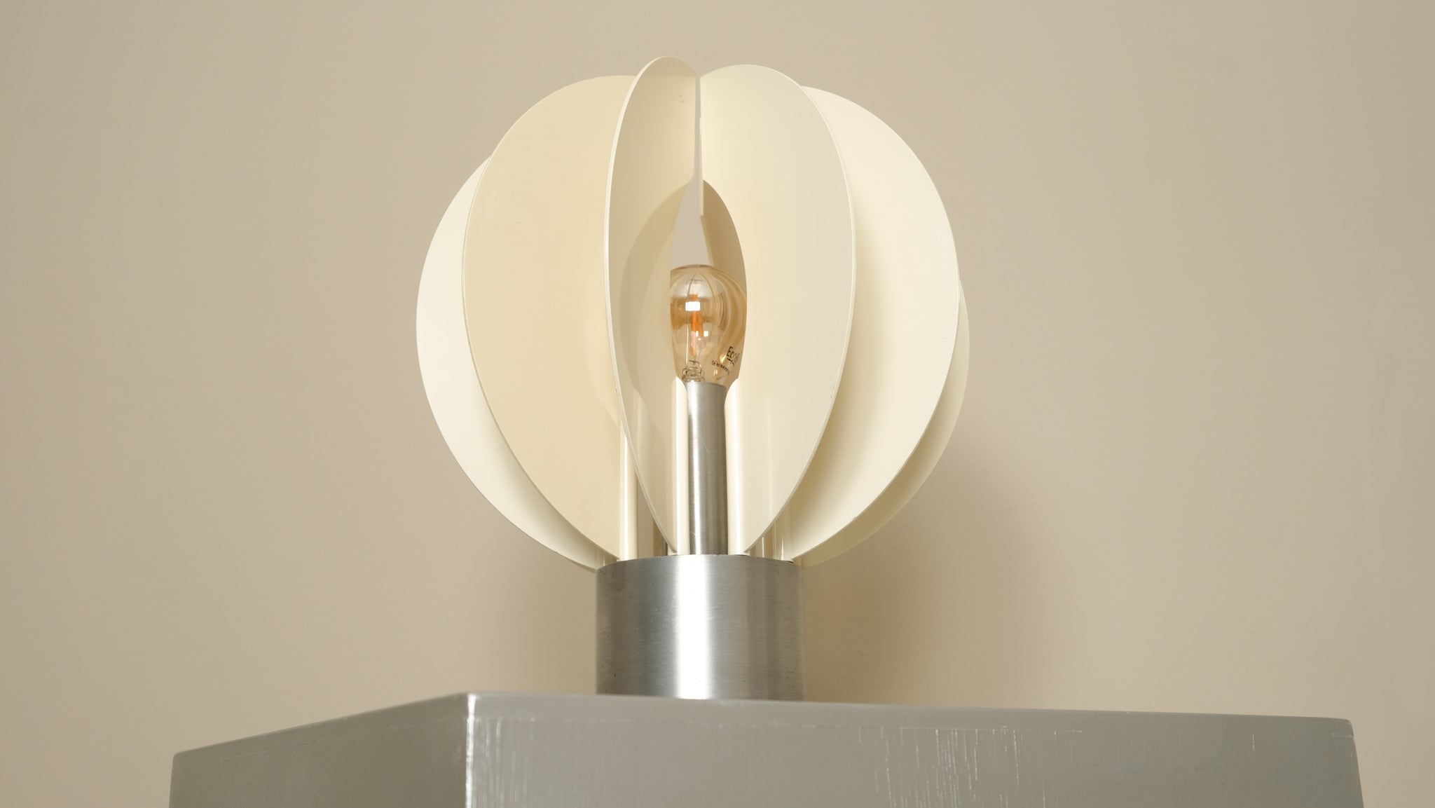 Ezio Zanobini ‘Spicchio’ lamp