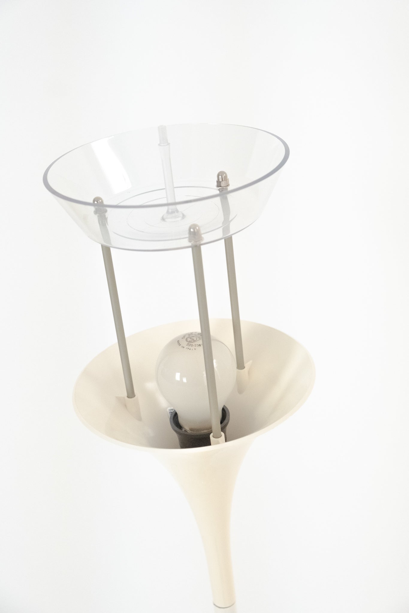 Panthella van Verner Panton Vloerlamp