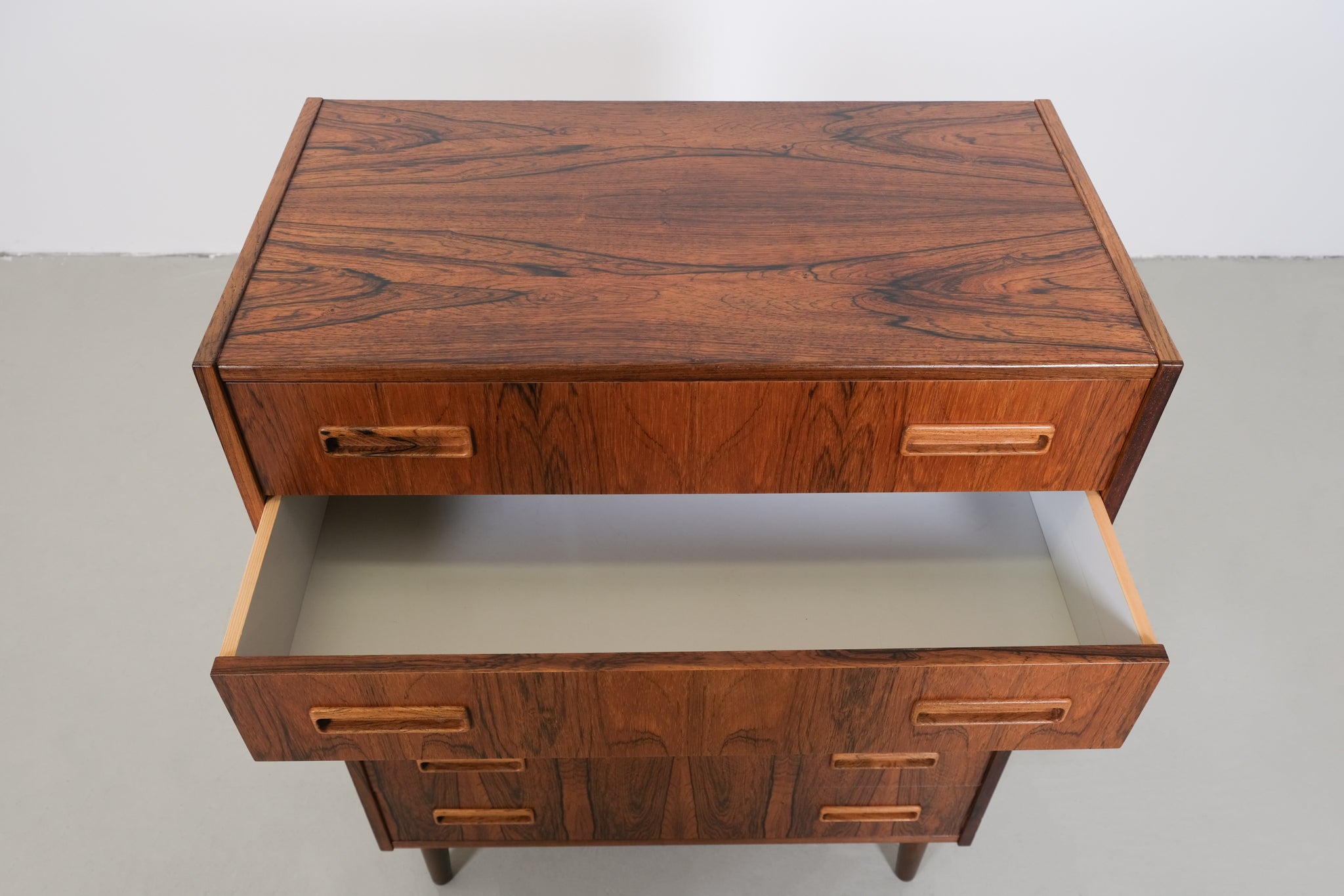 Danish rosewood chest of drawers by Westergaard Møbelfabrik