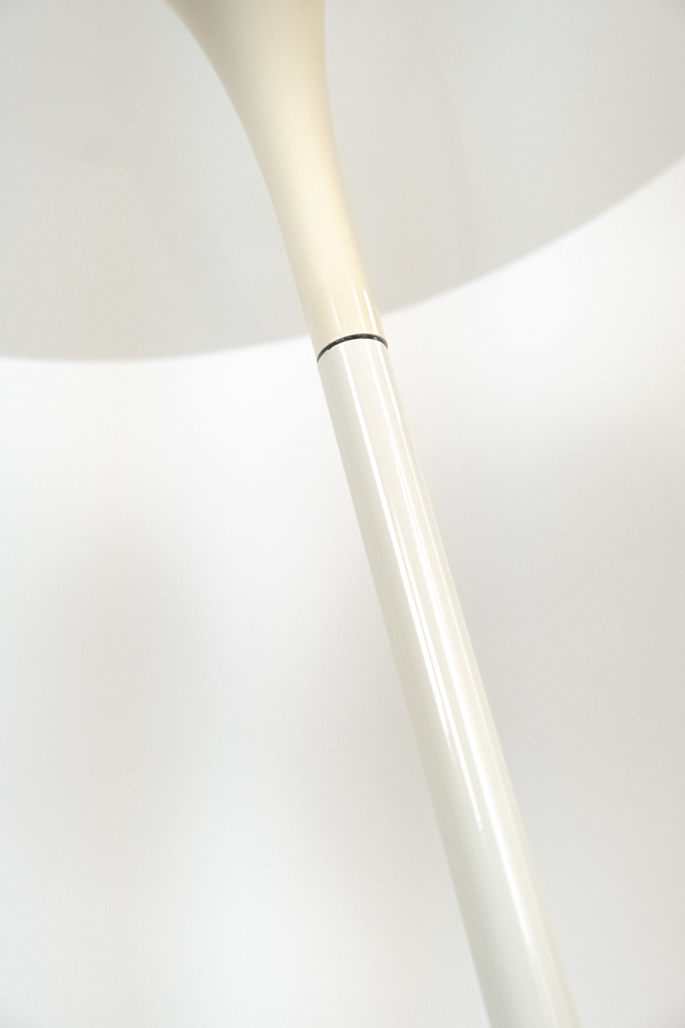 Panthella van Verner Panton Vloerlamp