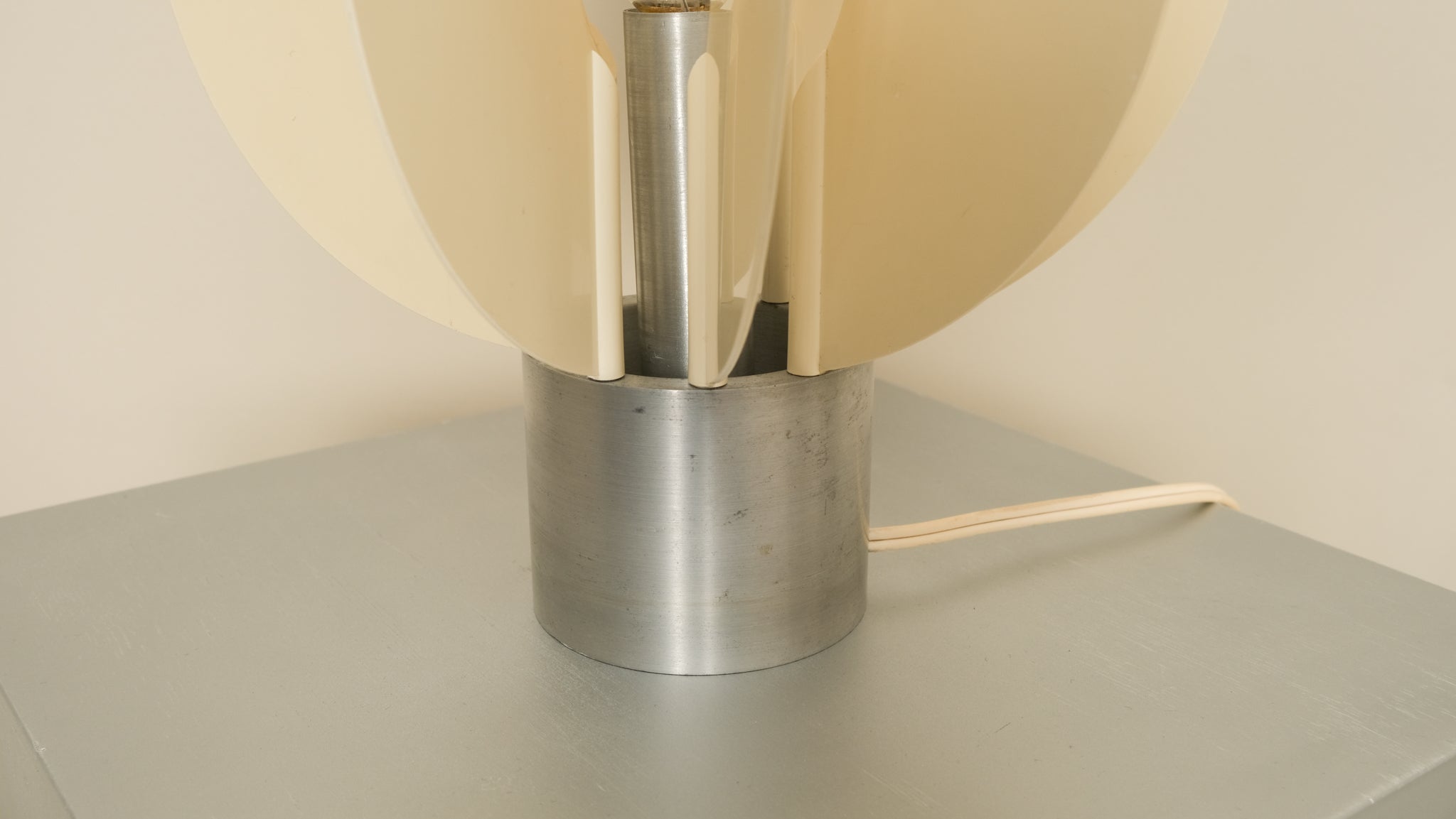 Ezio Zanobini ‘Spicchio’ lamp