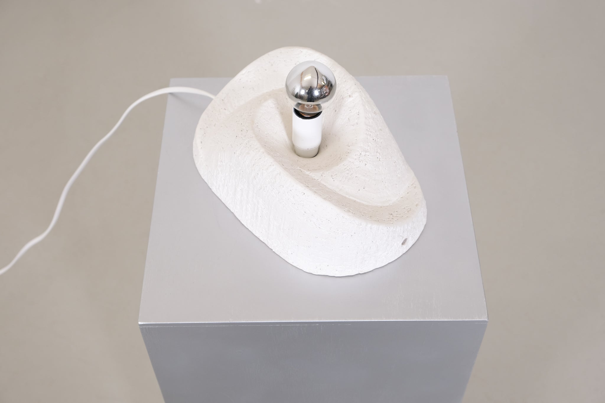 Brutalist wall lamp swirl