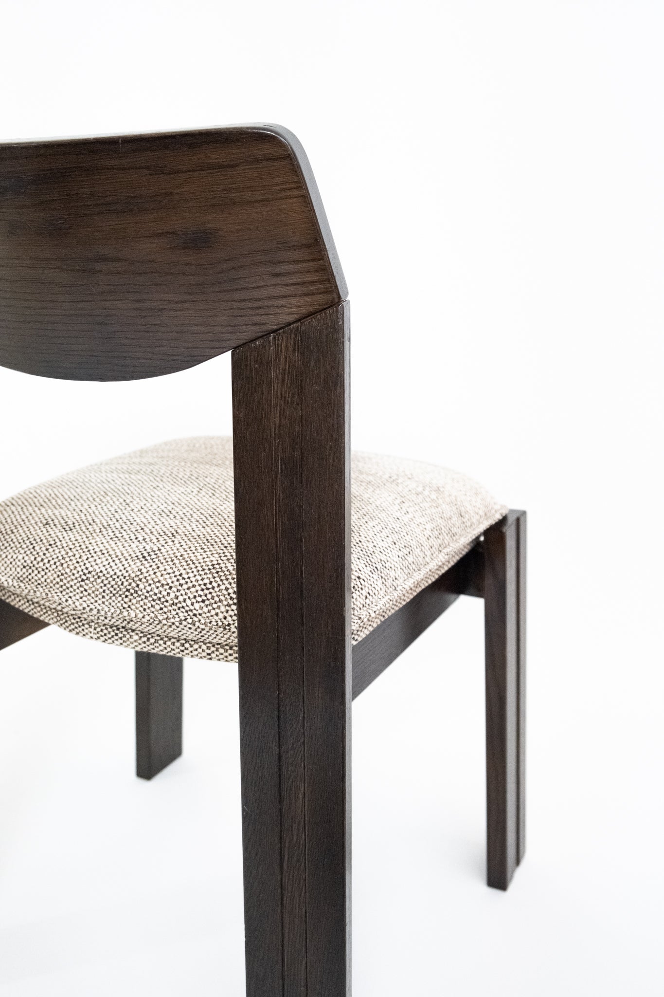 Brutalist Eetset 6 Stoelen