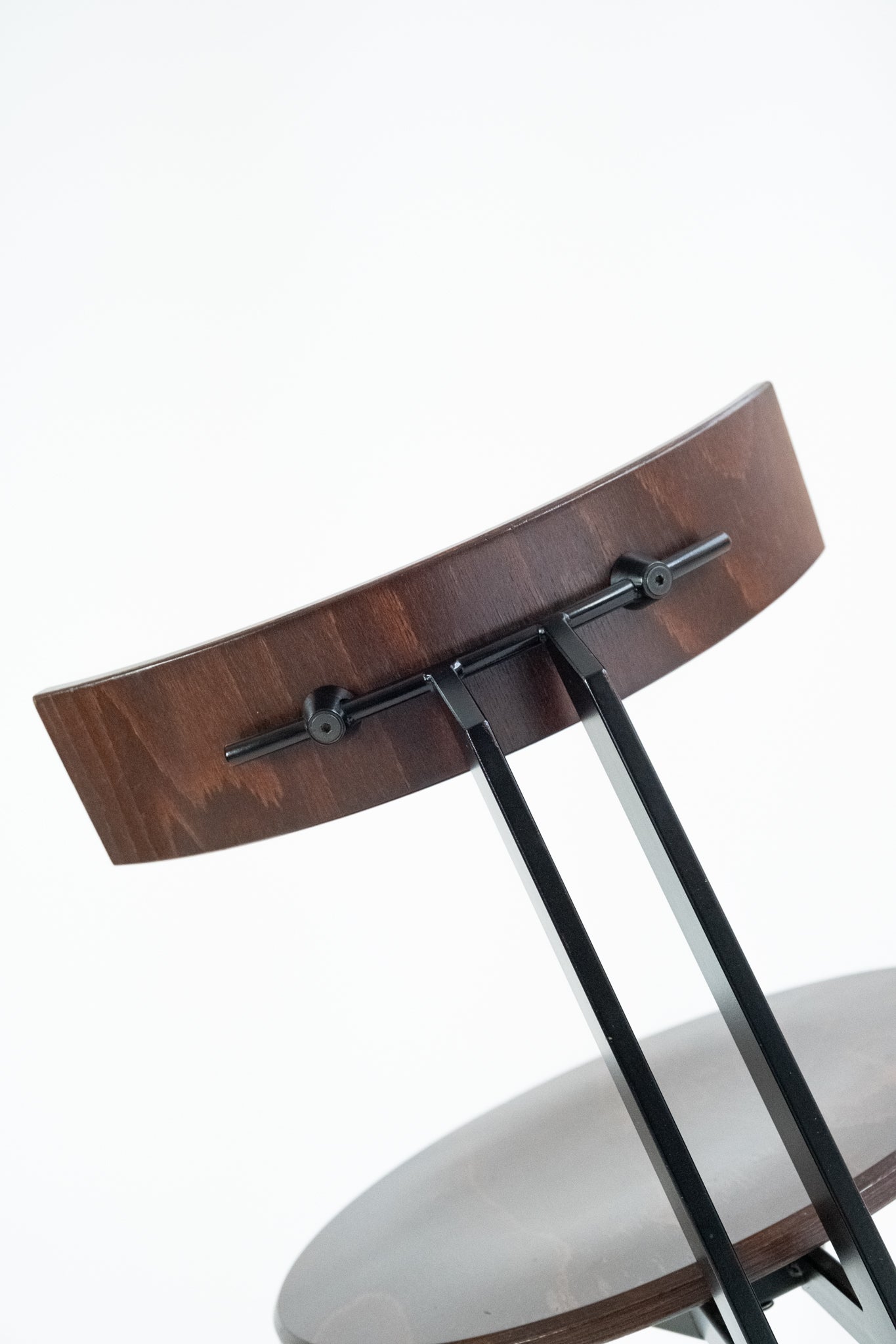 'Zeta' Stoelen van Martin Haksteen voor Harvink