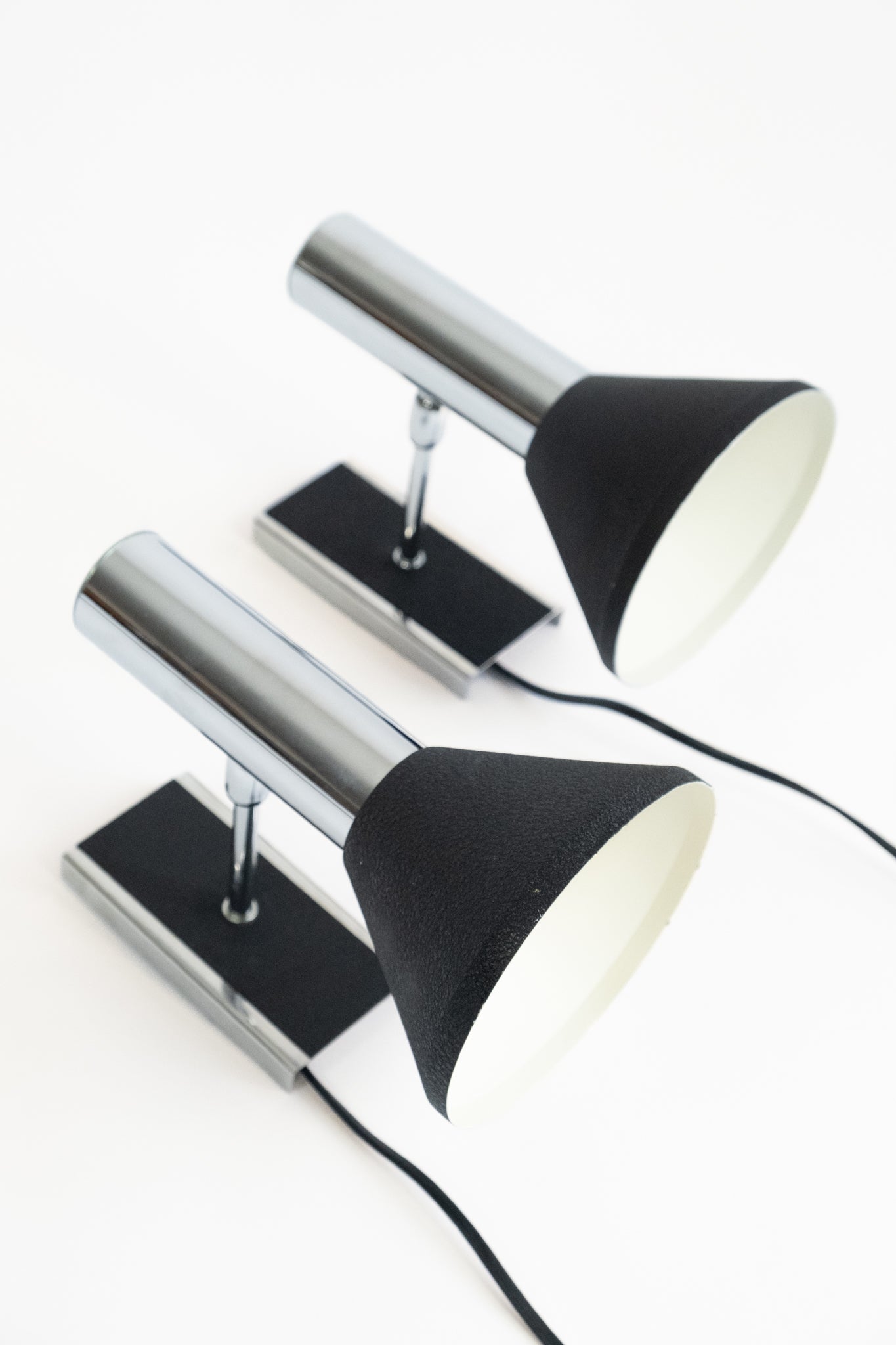 Vintage wandlampen spots van Hala Zeist