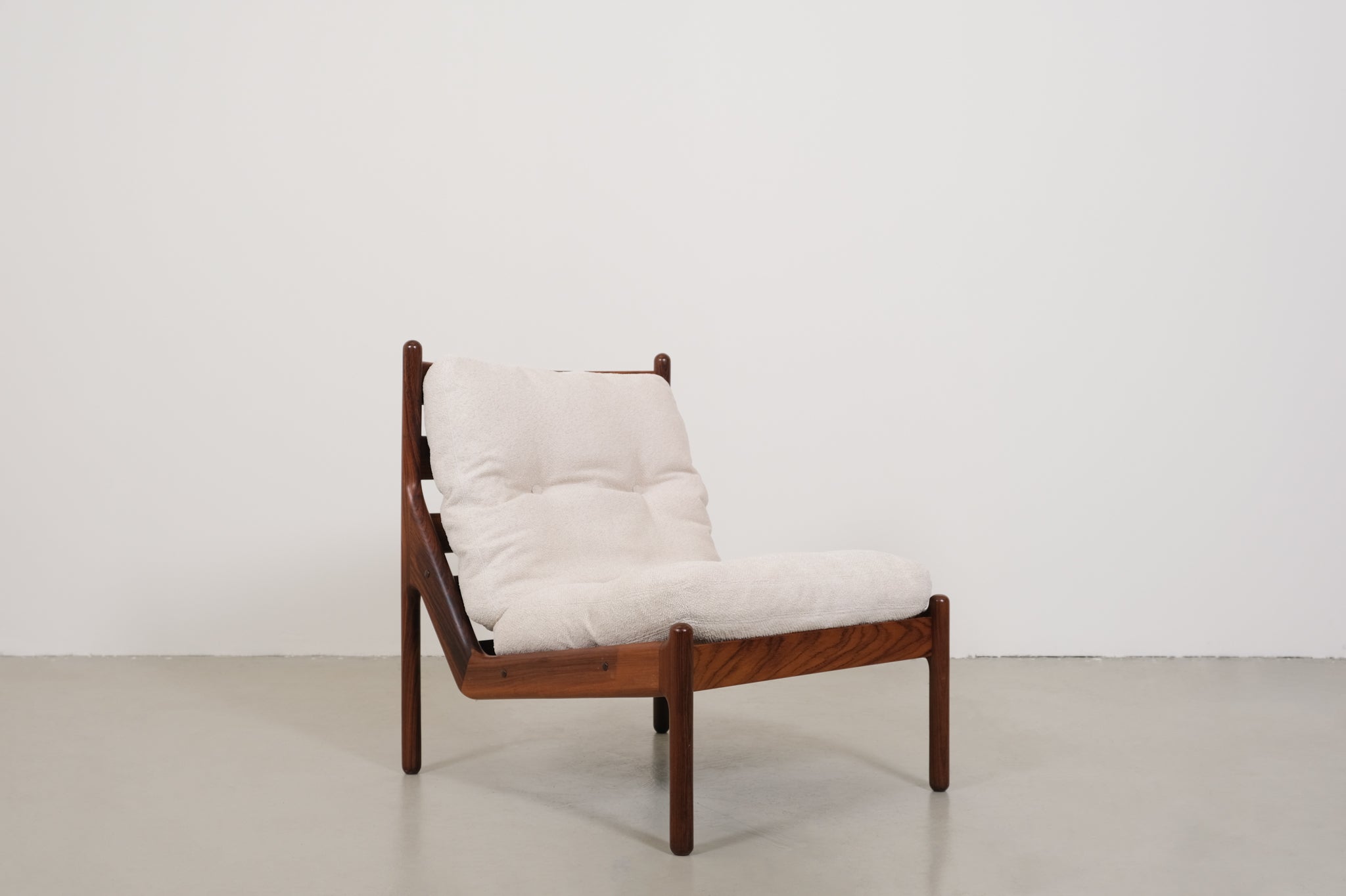 Venus armchair by Illum Wikkelsø for C.F. Christensen