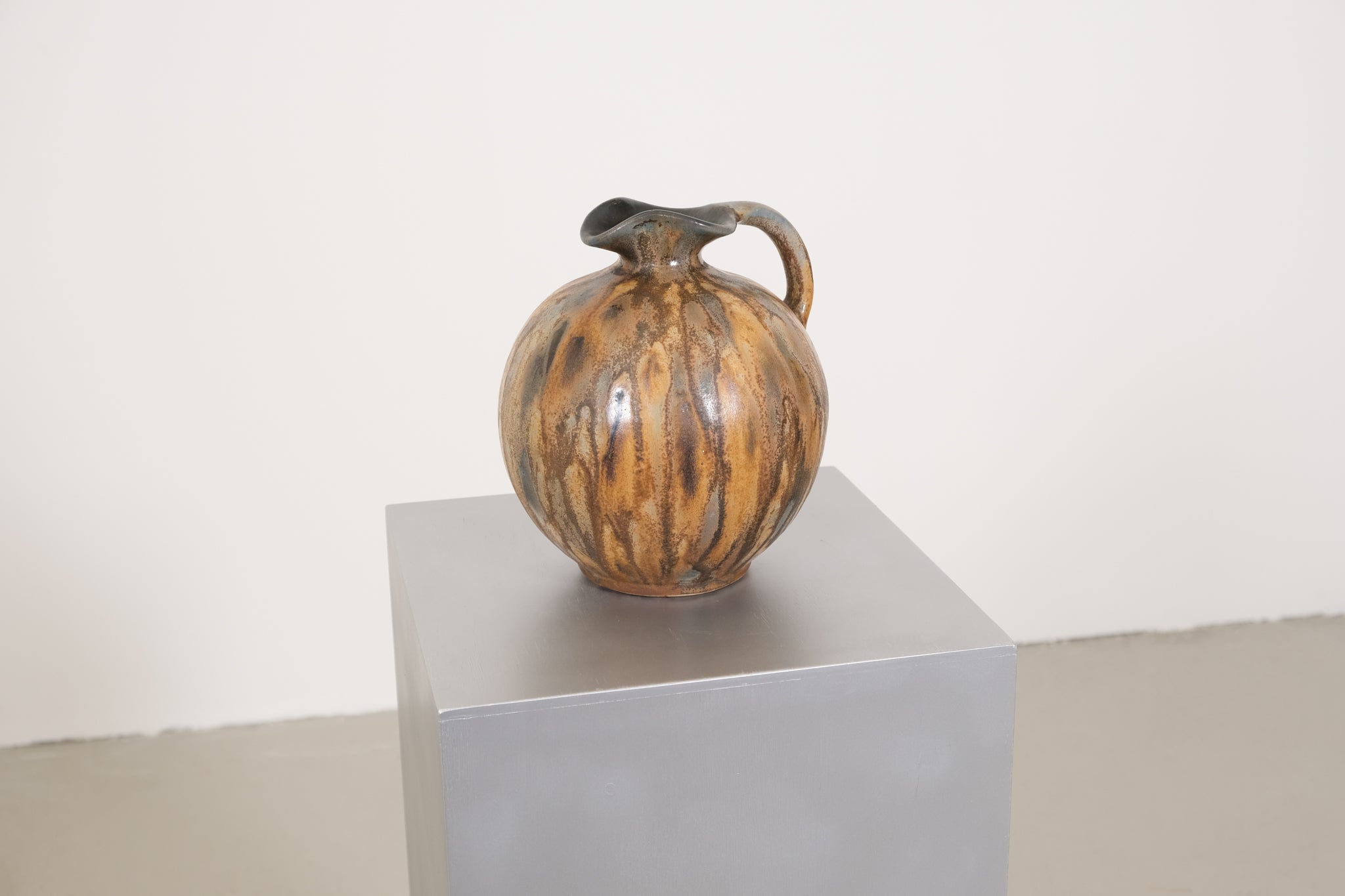 Pottery vase by Roger Guerin