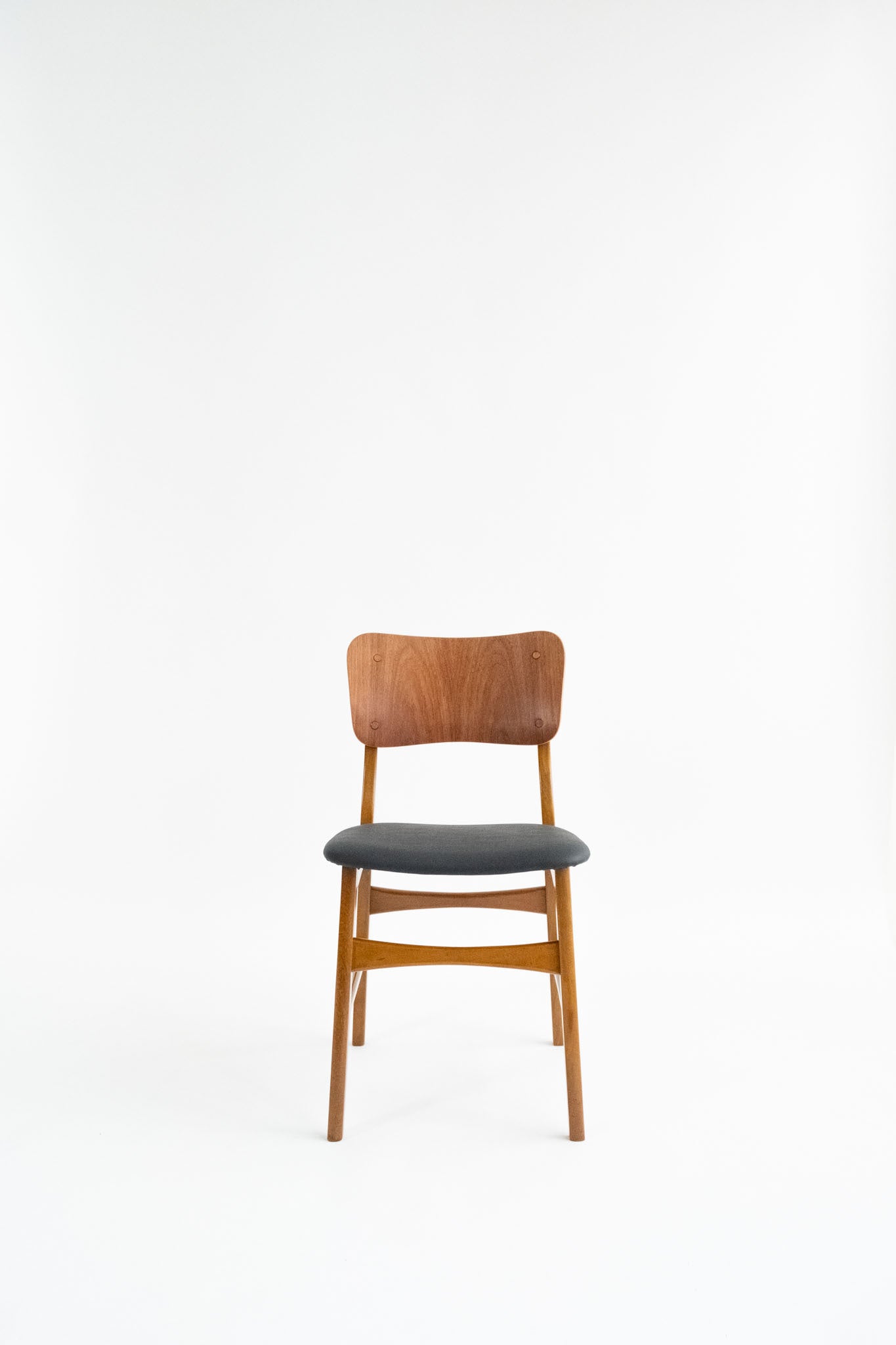 Ib Kofod Larsen Stoelen Set