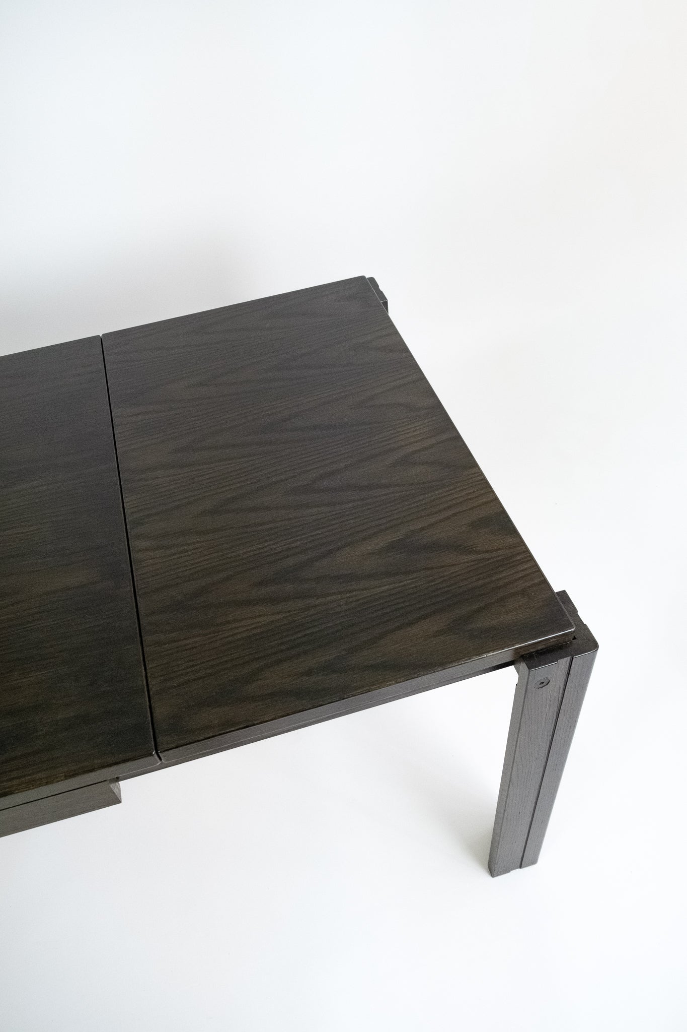 Brutalist Eetset 6 Stoelen