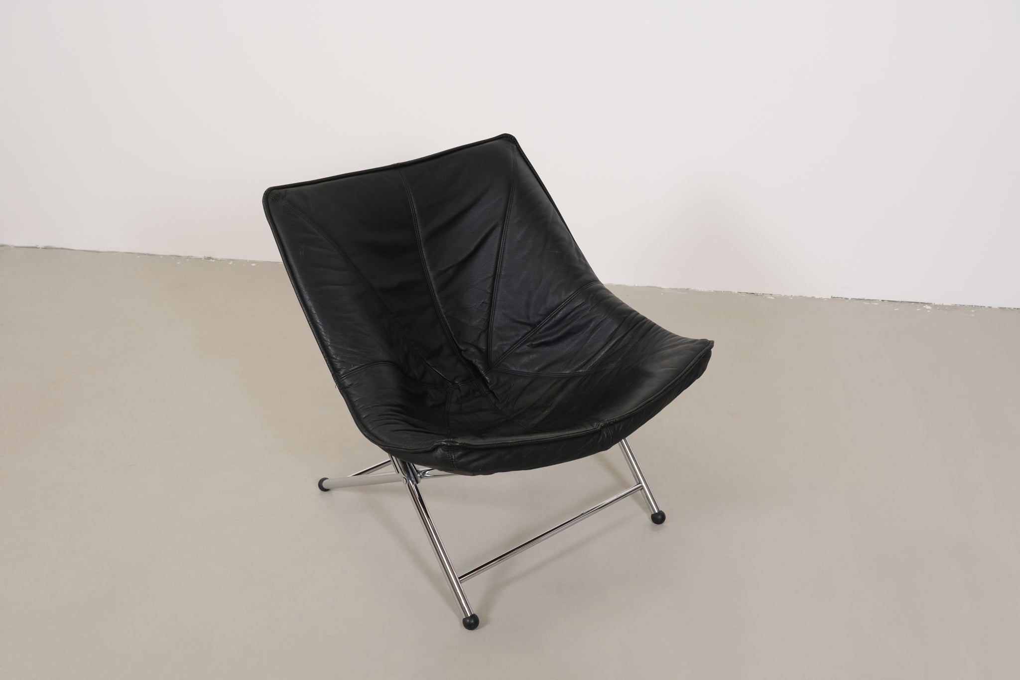 Leather lounge chair by Teun van Zanten for Molinari