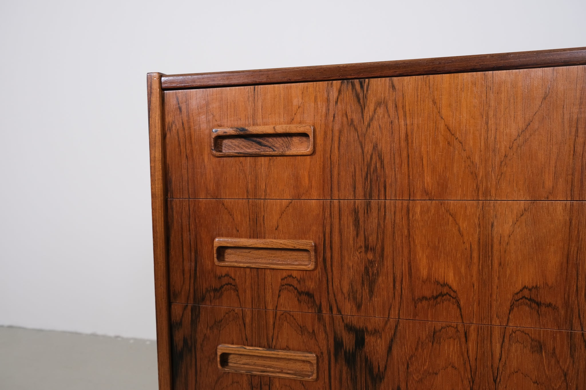 Danish rosewood chest of drawers by Westergaard Møbelfabrik