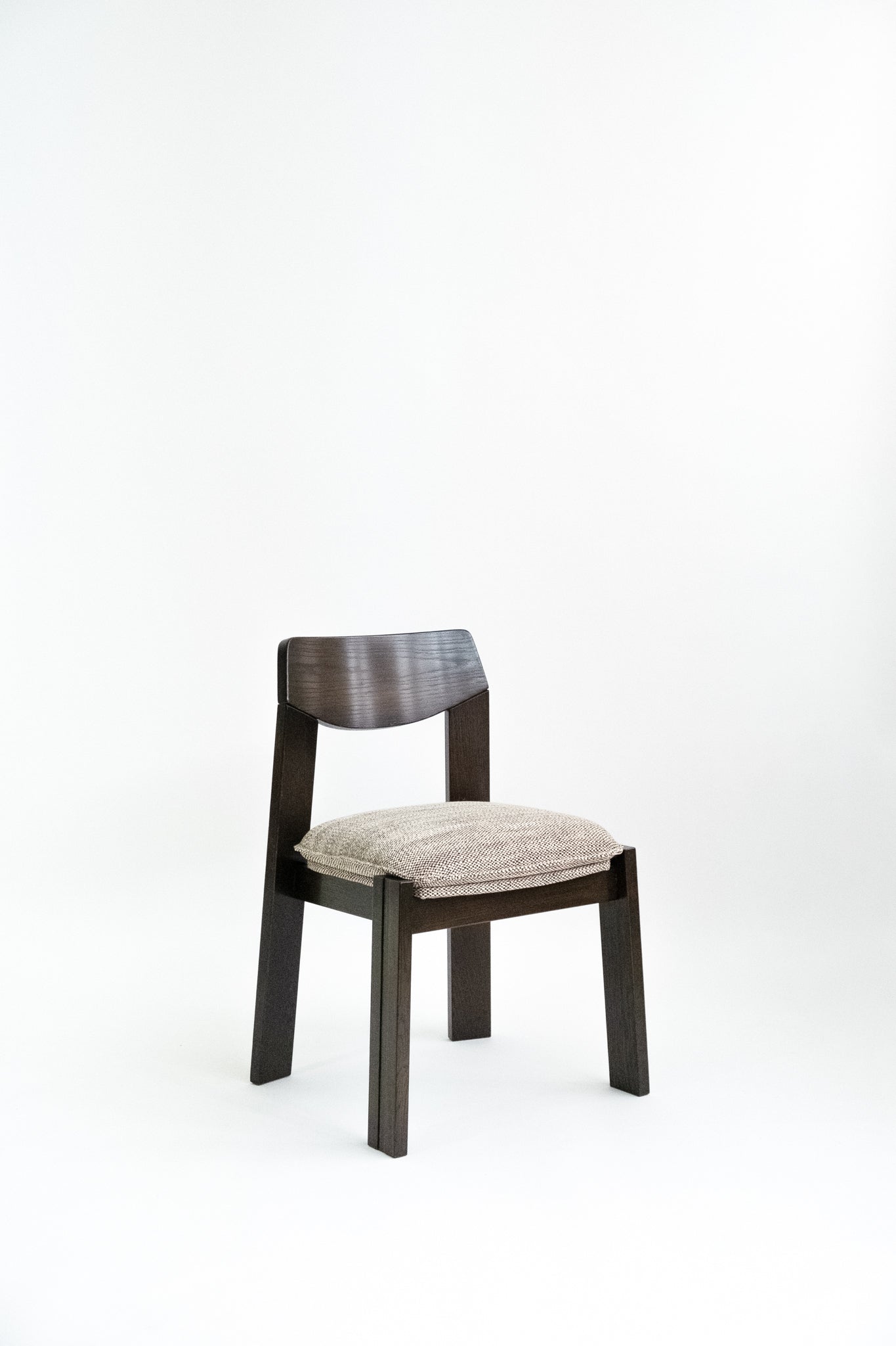 Brutalist Eetset 6 Stoelen