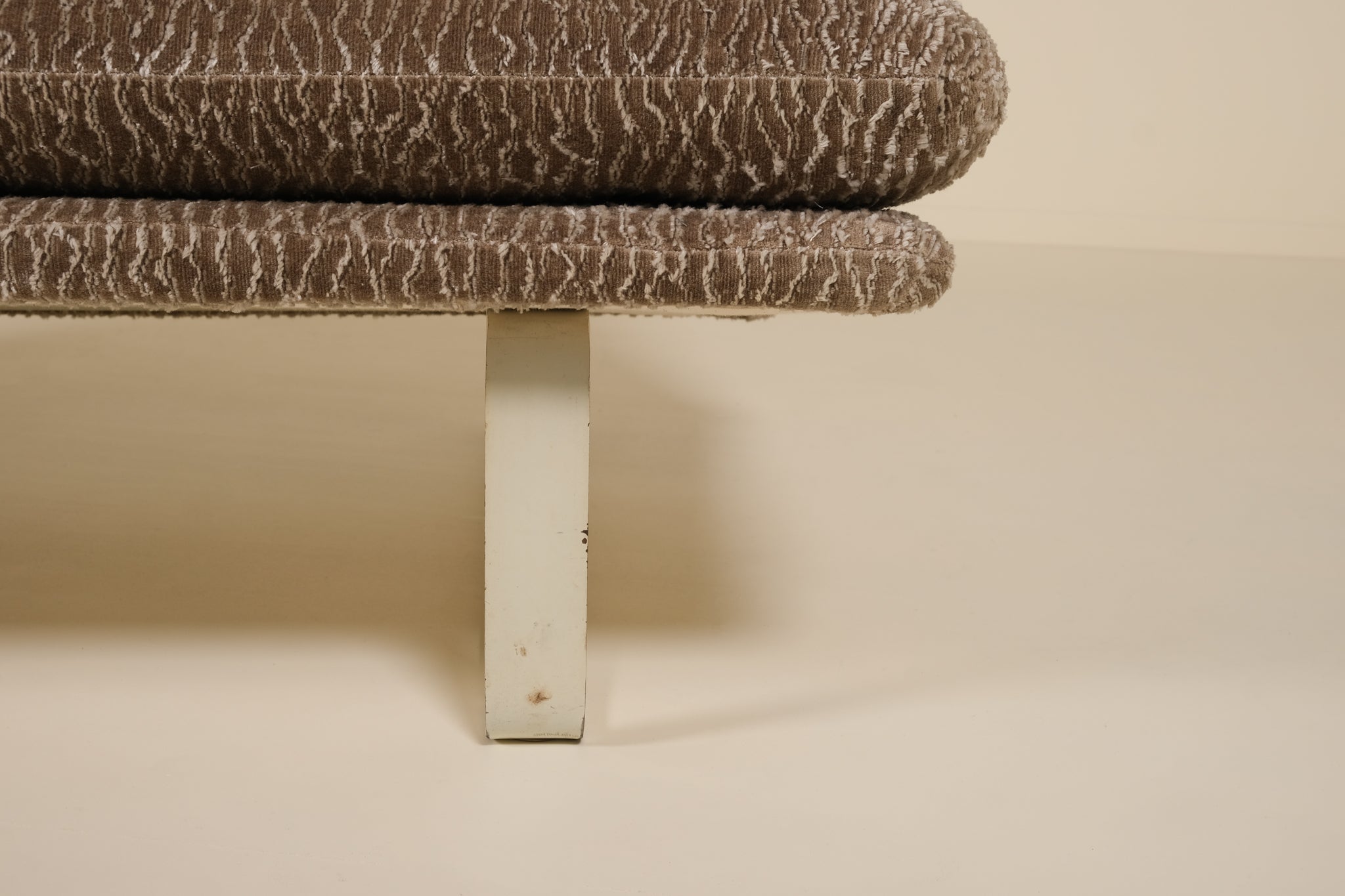 Close up of a kho liang sofa base