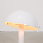 Metal mushroom table lamp
