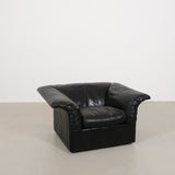 Black Leather Lounge Chair by Poltrona Frau