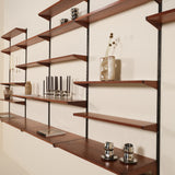 Wall unit with accessories