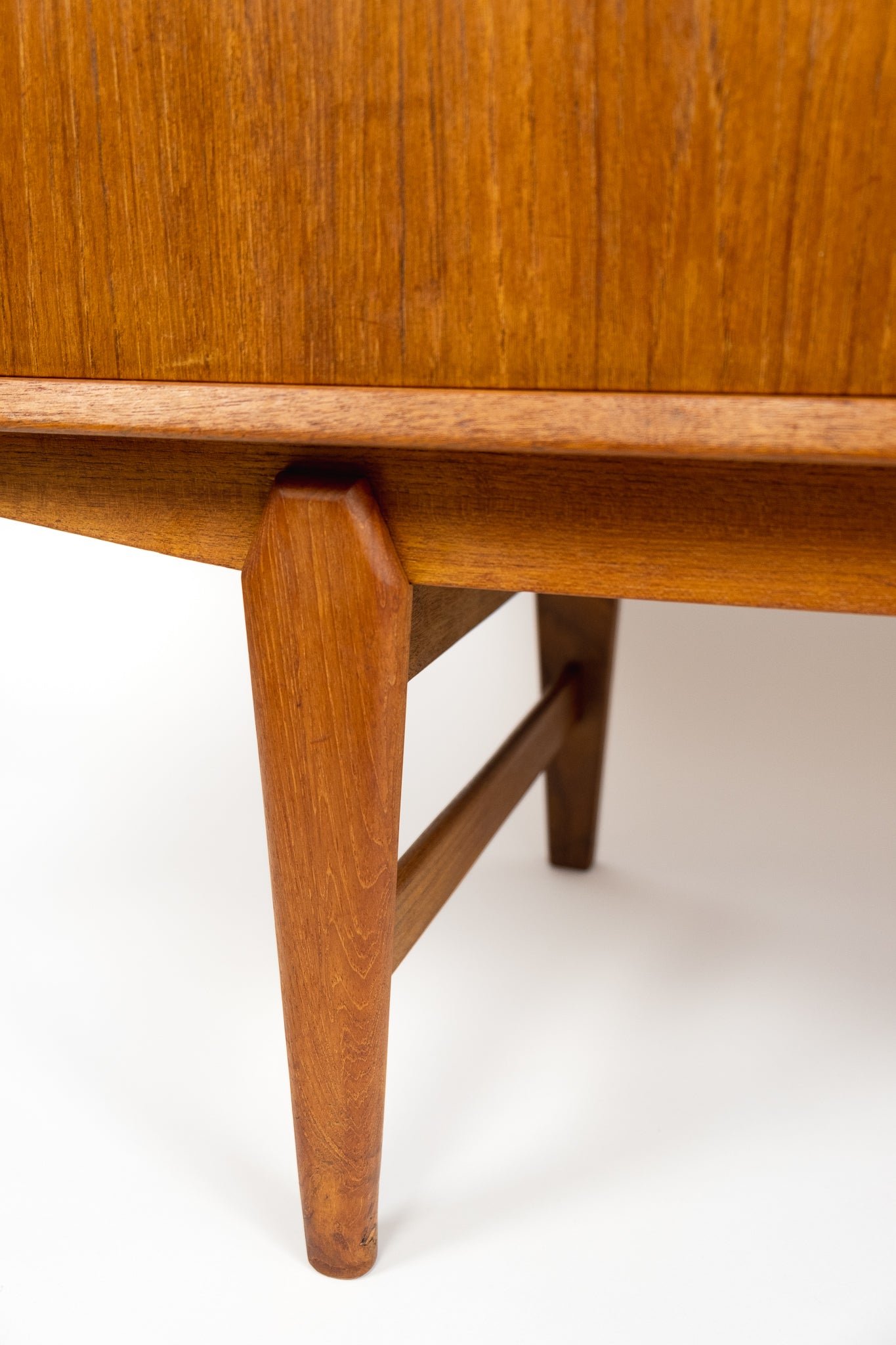 Vintage Dressoir O.M.F. teakhouten