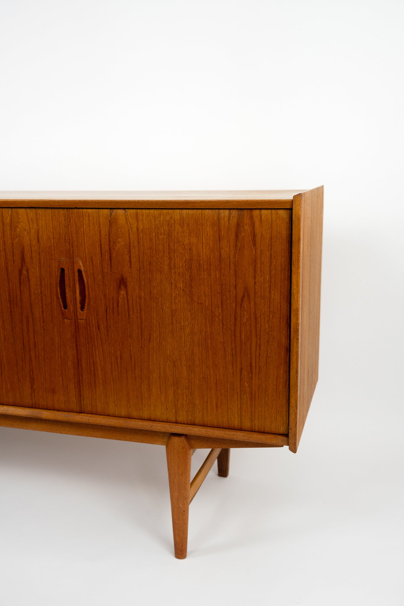Vintage Dressoir O.M.F.Vintage Dressoir O.M.F. teakhouten