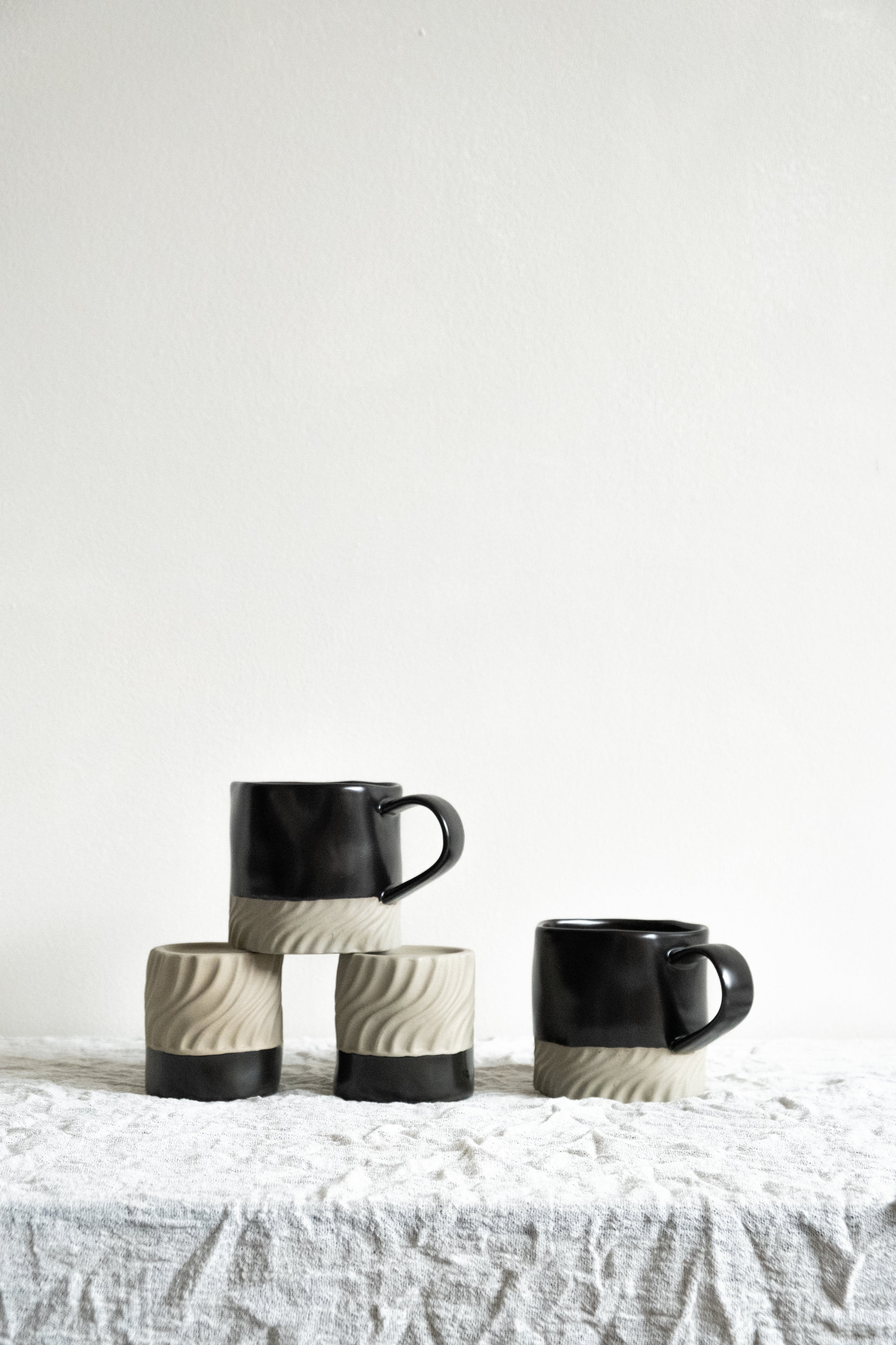 Byon Swirl Mok
